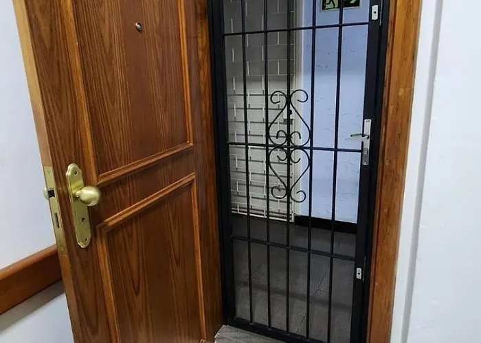 Apto Inteiro Centro Sta Casa 200m Wifi Perto De Ate 4 Pessoas Apartment *