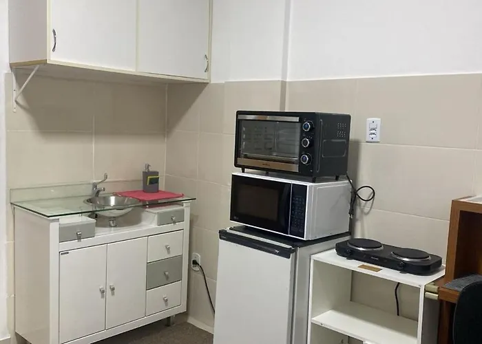 Apto Inteiro Centro Sta Casa 200m Wifi Perto De Ate 4 Pessoas * Porto Alegre