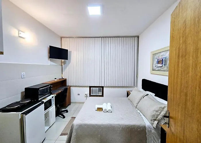 Apto Inteiro Centro Sta Casa 200m Wifi Perto De Ate 4 Pessoas Apartment