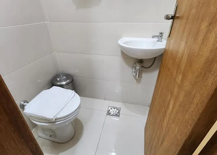 Apto Inteiro Centro Sta Casa 200m Wifi Perto De Ate 4 Pessoas Apartment