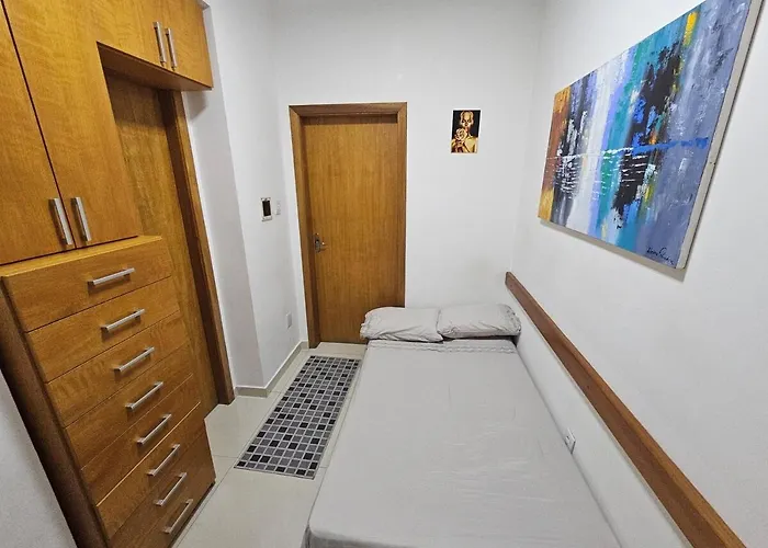 Apartment Apto Inteiro Centro Sta Casa 200m Wifi Perto De Ate 4 Pessoas Porto Alegre