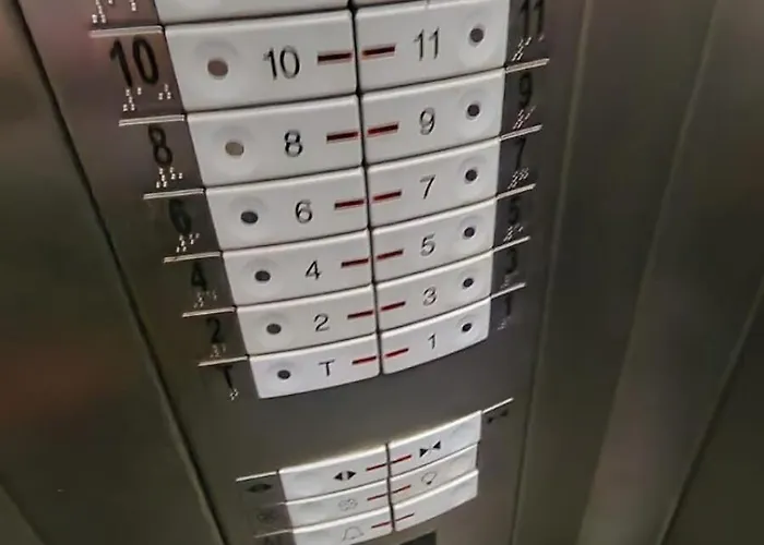 Apto Inteiro Centro Sta Casa 200m Wifi Perto De Ate 4 Pessoas * Porto Alegre