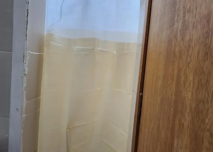 Apto Inteiro Centro Sta Casa 200m Wifi Perto De Ate 4 Pessoas