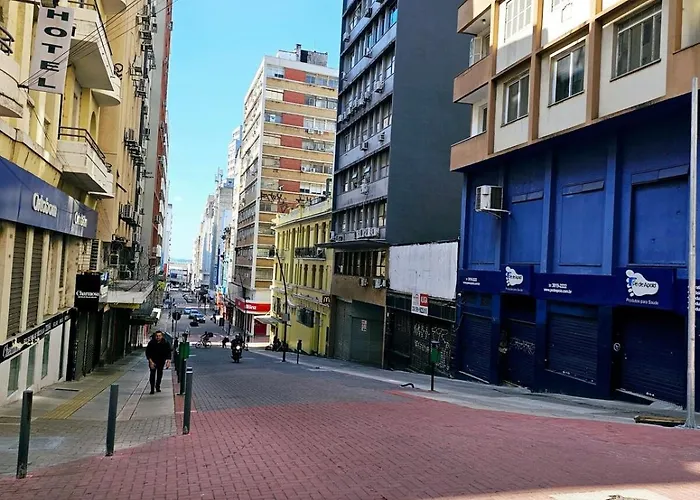 Apto Inteiro Centro Sta Casa 200m Wifi Perto De Ate 4 Pessoas Porto Alegre